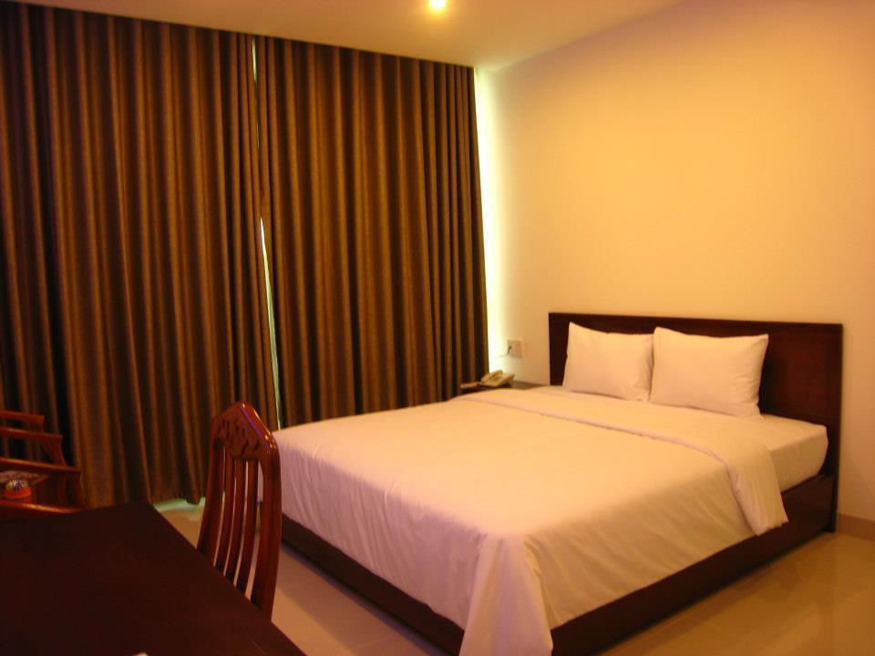 Apogee Hotel Хошимин Екстериор снимка